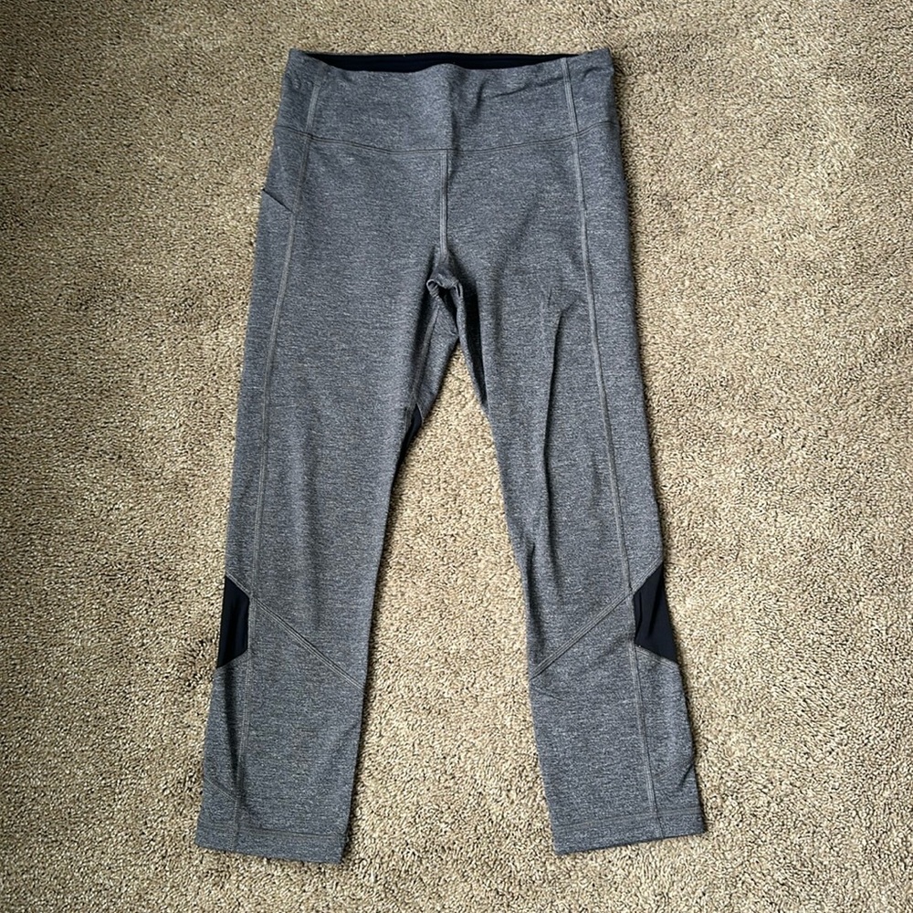Lululemon leggings women size 6